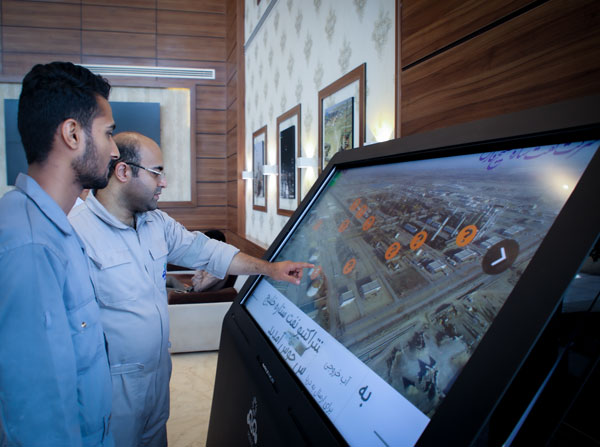 interactive-kiosk-parsehonar.com2